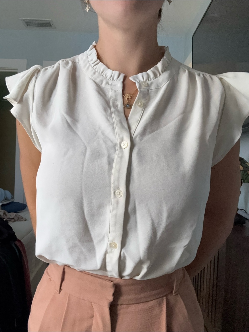 Ann Taylor Cream Ruffle-Neck Cap Sleeve Button-Front Blouse